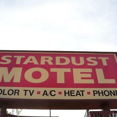 Stardust Motel แฮนฟอร์ด ภายนอก รูปภาพ